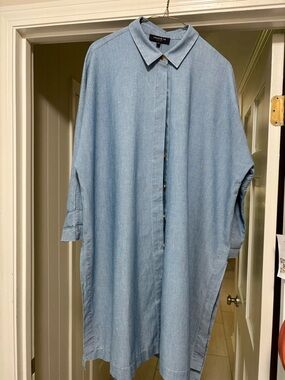 Lafayette 148 New York Light Blue Chambray Shirt